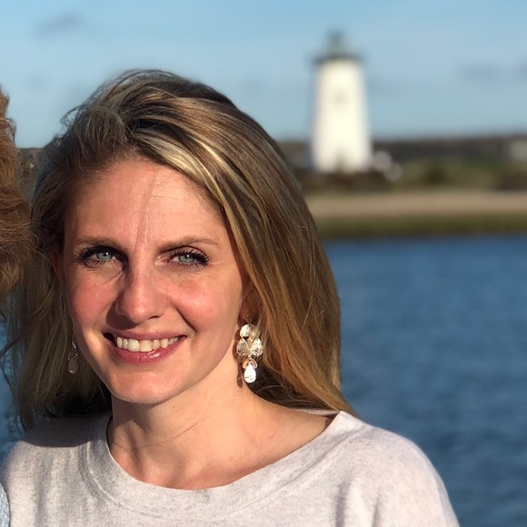 Poshmark profile picture for @sehaber